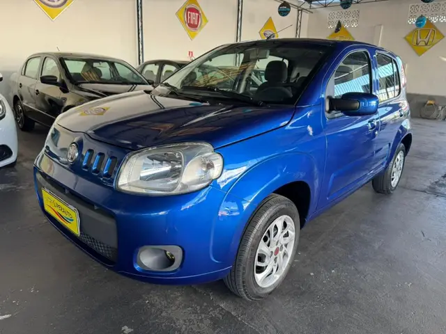 Carro Fiat Uno 2014 Vivace 1.0 8V (Flex) 4p
