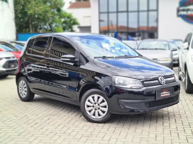 Carro Volkswagen Fox 2014 1.0 TEC BlueMotion (Flex) 4p