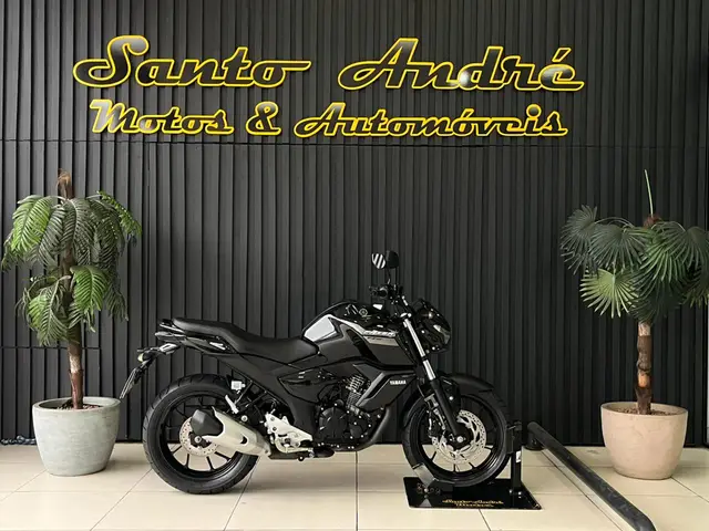 Moto Yamaha Fazer FZ15 2024 ABS