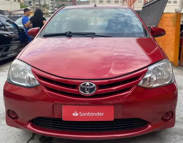 Carro Toyota Etios 2015 X 1.3 (Flex)