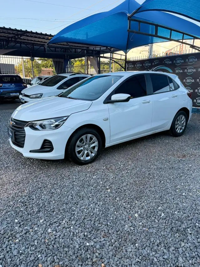 Carro Chevrolet Onix 2023 LT 1.0 Turbo