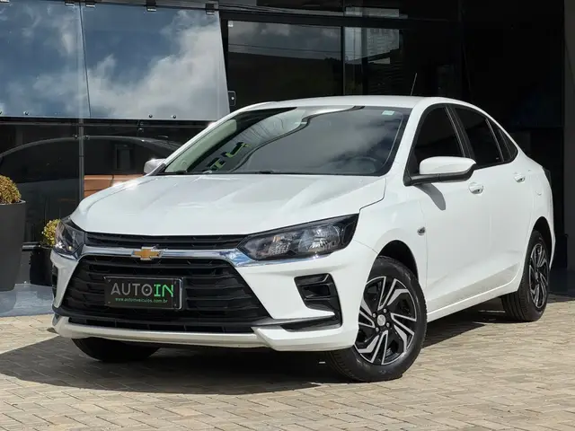 Carro Chevrolet Onix Plus 2026 LT 1.0