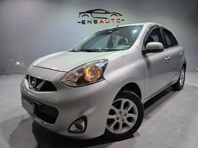 Carro Nissan March 2015 1.6 16V SV (Flex)