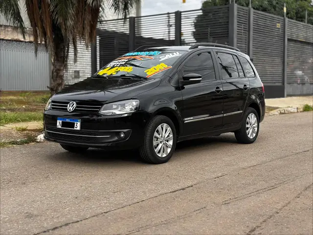 Carro Volkswagen SpaceFox 2011 Sportline iMotion 1.6 8V (Flex) (Aut)