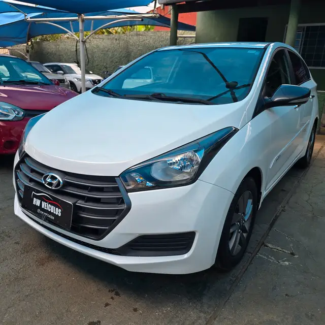 Carro Hyundai HB20S 2019 1.6 Comfort Plus (Aut) (Flex)