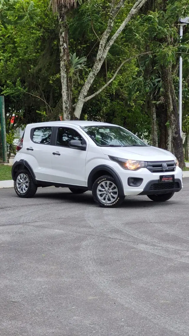 Carro Fiat Mobi 2023 Like 1.0 (Flex)