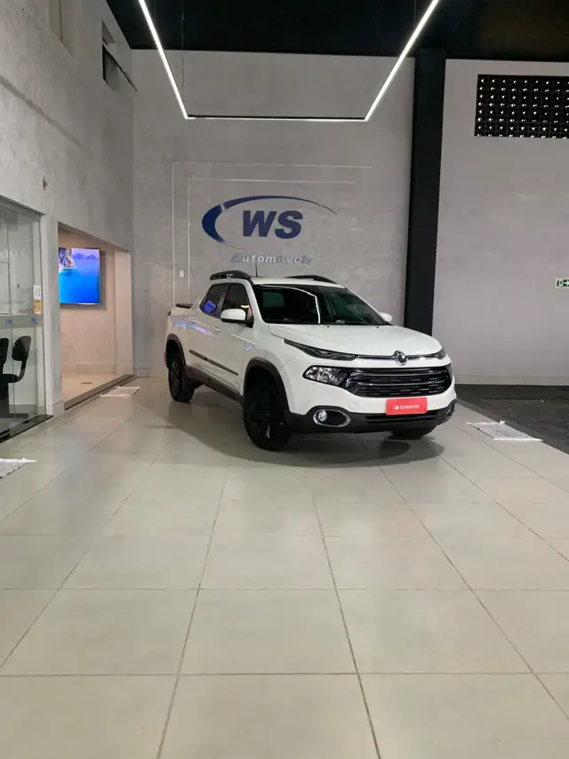 Carro Fiat Toro 2018 Freedom 1.8 AT6 4x2 (Flex)