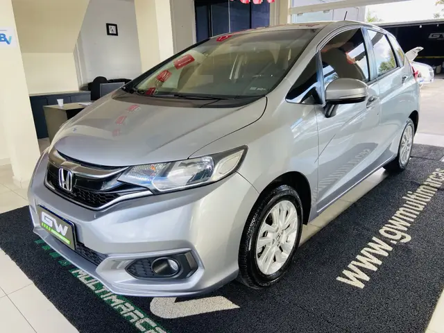 Carro Honda Fit 2018 1.5 16v LX CVT (Flex)