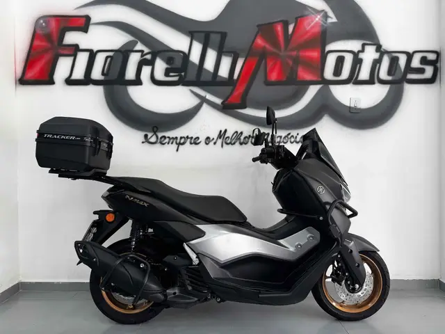 Moto Yamaha NMax 2025 Connected 160 ABS
