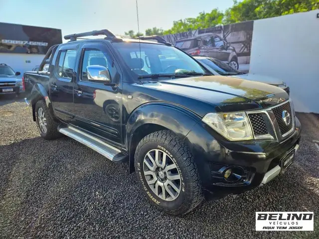 Carro Nissan Frontier 2013 2.5 TD CD 4x2 SV Attack