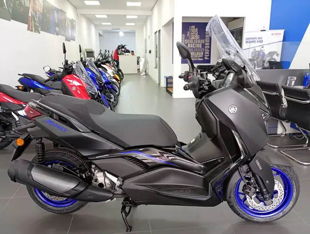 Moto Yamaha XMax 2026 300 Connected
