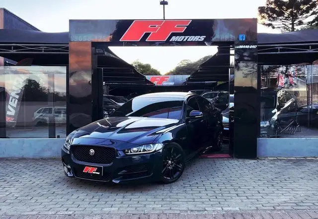 Carro Jaguar XE 2018 2.0 R-Sport 250
