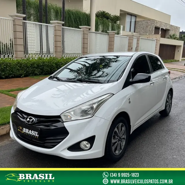Carro Hyundai HB20 2015 1.6 Copa do Mundo (Flex)