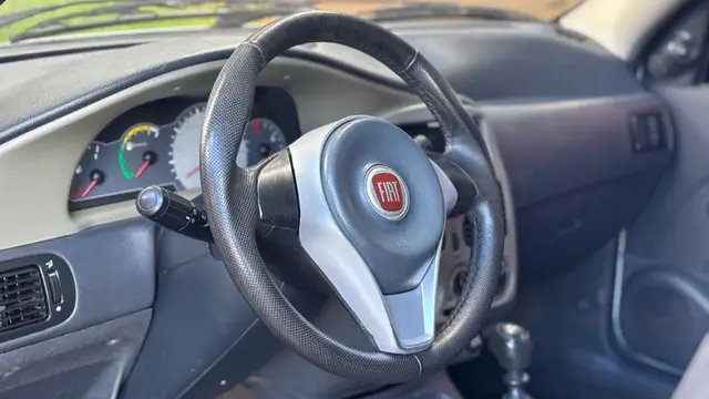 Carro Fiat Palio 2010 1.0 Economy Fire