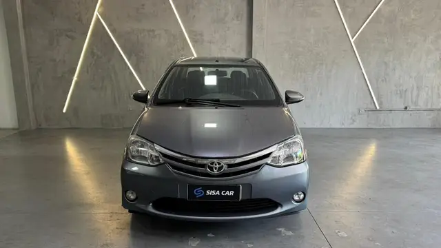 Carro Toyota Etios Sedan 2016 XLS 1.5 (Flex)
