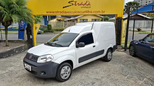 Carro Fiat Fiorino 2015 Furgão Celebration 1.4 Evo (Flex)