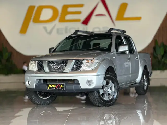 Carro Nissan Frontier 2012 SE Attack 2.5 4X4 (Cab.Dupla)