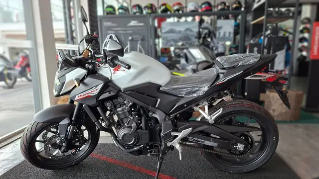 Moto Honda Hornet 2026 500