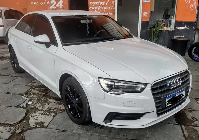 Carro Audi A3 2016 1.4 TFSI Attraction Tiptronic (Flex)