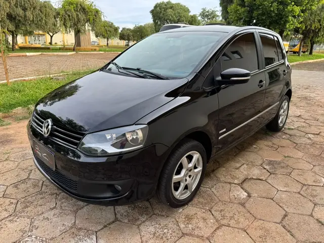 Carro Volkswagen Fox 2013 1.6 VHT Prime (Flex)