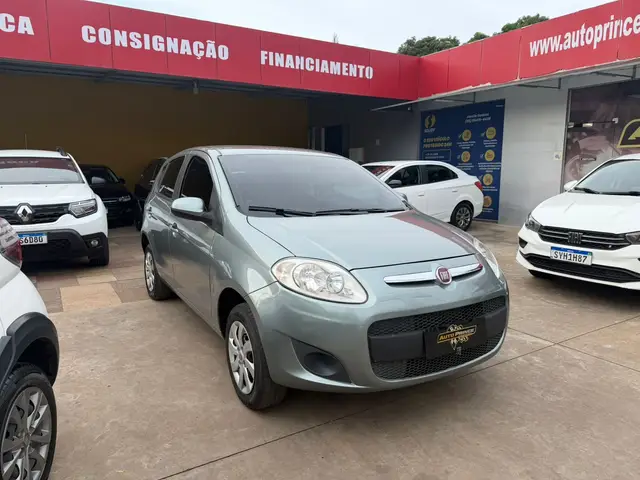 Carro Fiat Palio 2015 Attractive 1.0 Evo (Flex)