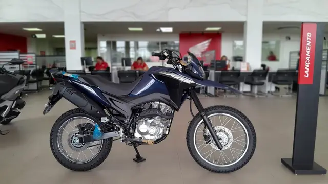 Moto Honda NXR 160 2026 Bros CBS