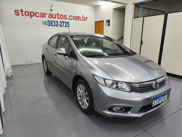 Carro Honda Civic 2015 LXS 1.8 i-VTEC (Aut) (Flex)