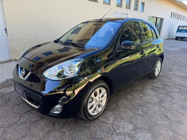 Carro Nissan March 2015 1.0 12V SV (Flex)