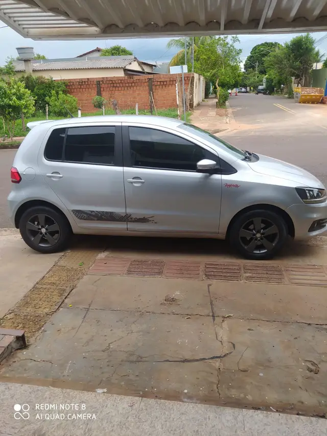 Carro Volkswagen Fox 2016 1.6 MSI Rock in Rio (Flex)
