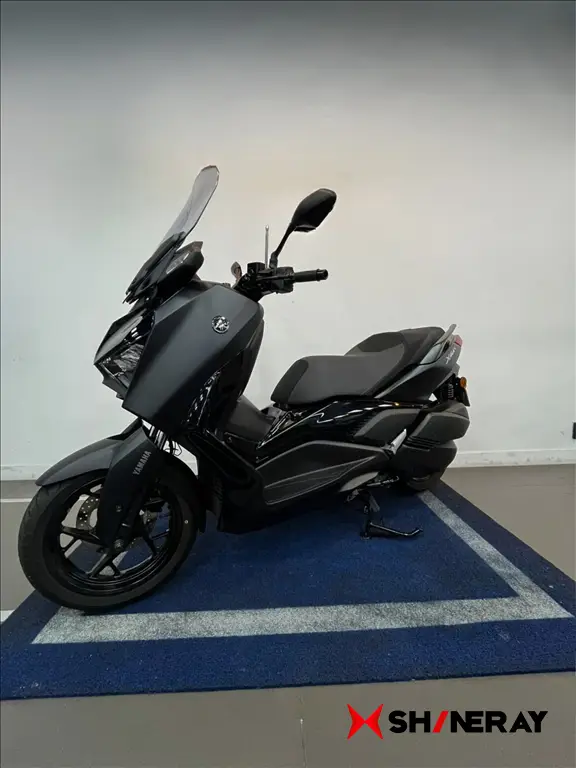 Moto Yamaha XMax 2025 250 Connected