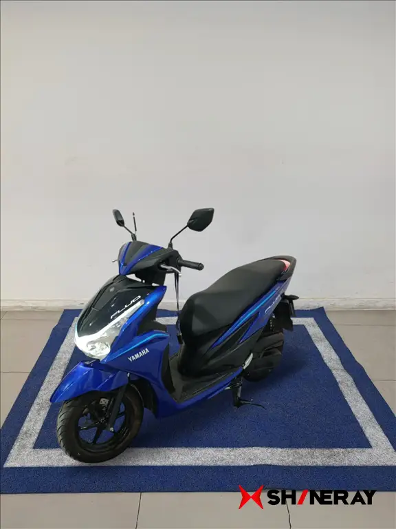 Moto Yamaha Fluo 2026 Hybrid Connected