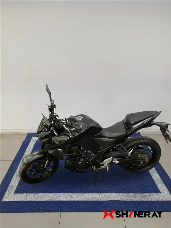 Moto Yamaha MT-03 2024 ABS