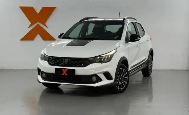 Carro Fiat Argo 2022 Trekking 1.3 (Flex)