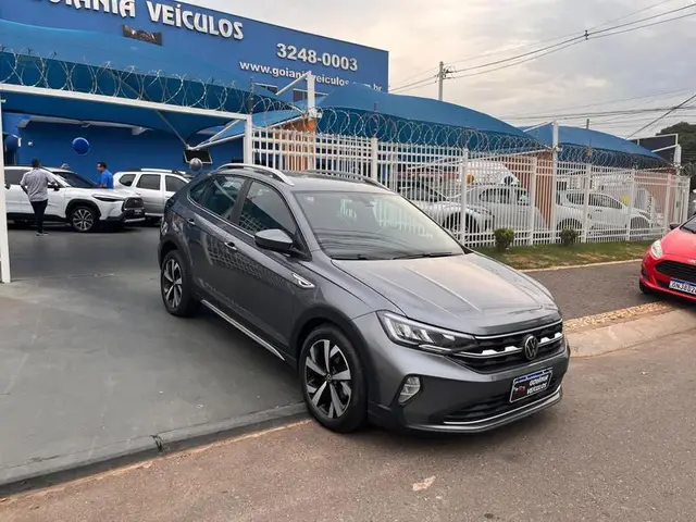 Carro Volkswagen Nivus 2024 Highline 200 TSI