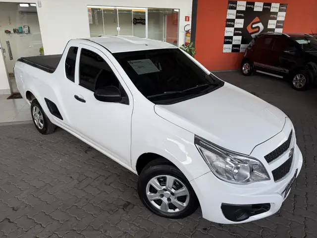 Carro Chevrolet Montana 2015 LS 1.4 (Flex)