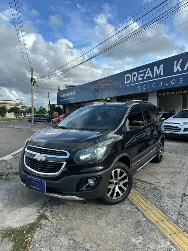 Carro Chevrolet Spin 2016 Activ 1.8 (Flex) (Aut)