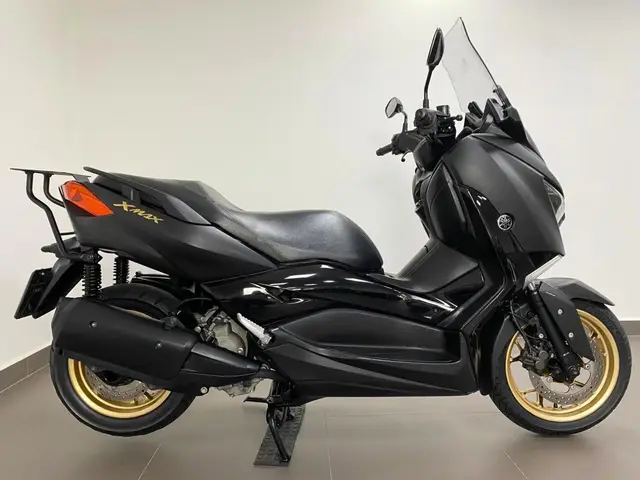 Moto Yamaha XMax 2021 250 (ABS)