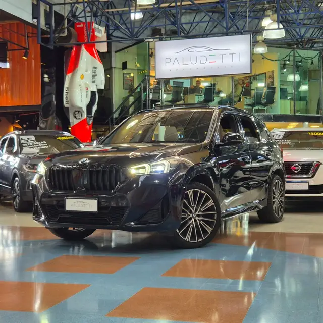 Carro BMW X1 2024 sDrive20i M Sport 2.0 Turbo (Aut.)