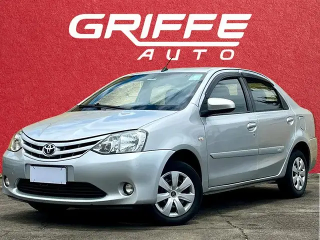 Carro Toyota Etios Sedan 2017 XS 1.5 (Aut) (Flex)