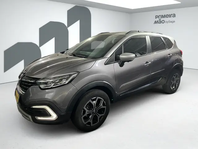 Carro Renault Captur 2023 Iconic 1.3 TB 16V Flex 5p Aut.