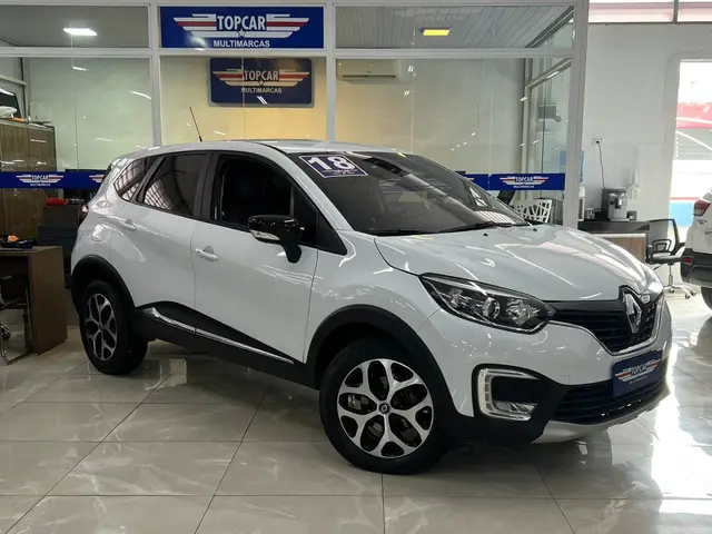 Carro Renault Captur 2018 Intense 1.6 16v SCe CVT (Flex)