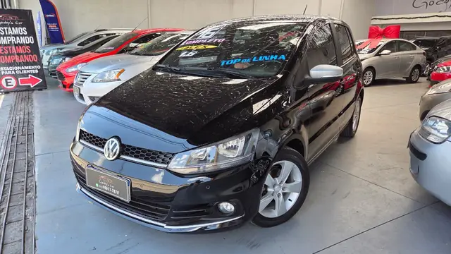 Carro Volkswagen Fox 2016 1.6 MSI Rock in Rio (Flex)