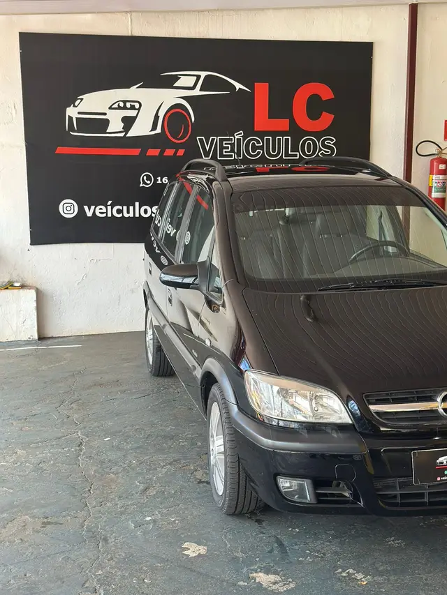 Carro Chevrolet Zafira 2010 Elite 2.0 (Flex)