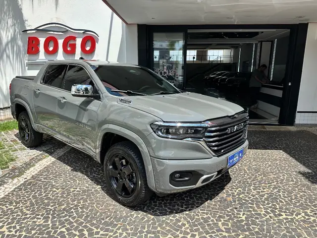 Carro Ram Rampage 2024 Laramie 2.0 Turbo