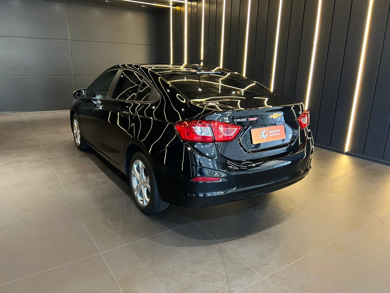 gm - chevrolet cruze lt 1.4 turbo (aut.)