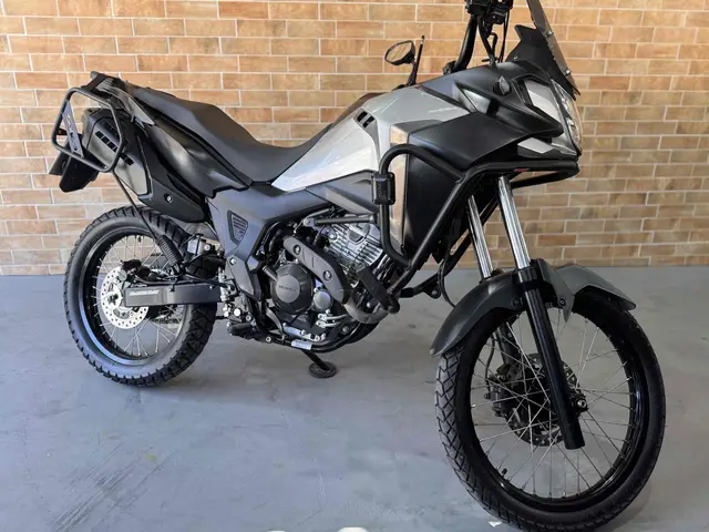 Moto Honda XRE Sahara 300 2024 ABS