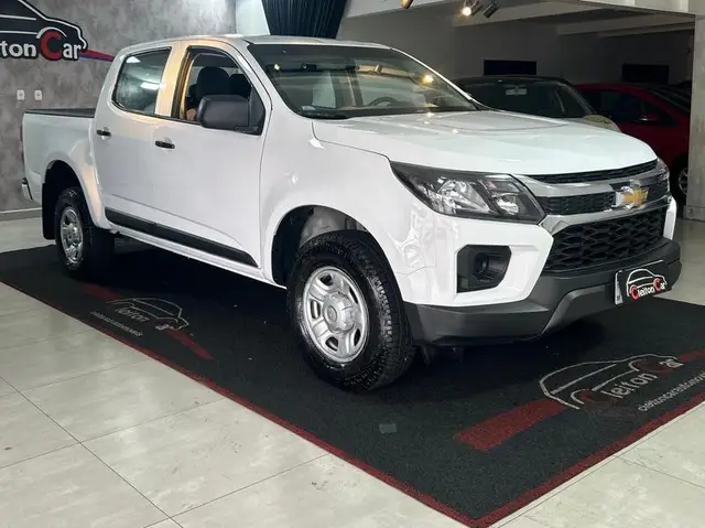Carro Chevrolet S10 Cabine Dupla 2023 LS 2.8 Turbodiesel