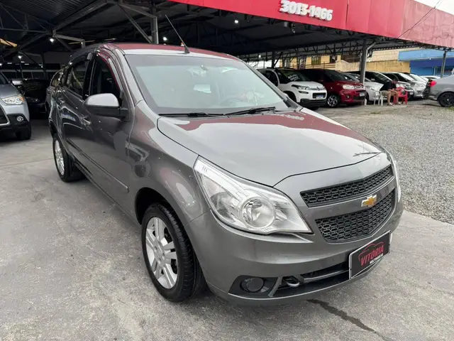 Carro Chevrolet Agile 2011 LTZ 1.4 8V (Flex)