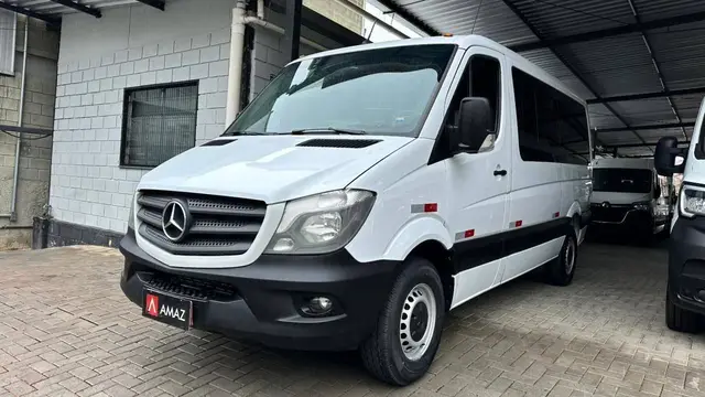 Carro Mercedes-Benz Sprinter 2019 415 VAN Luxo T.B. 2.2 Diesel