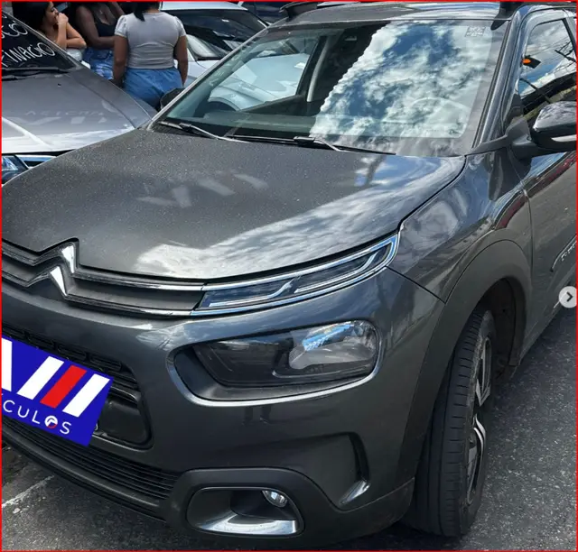 Carro Citroën C4 Cactus 2023 1.6 Live (Flex) (Aut)